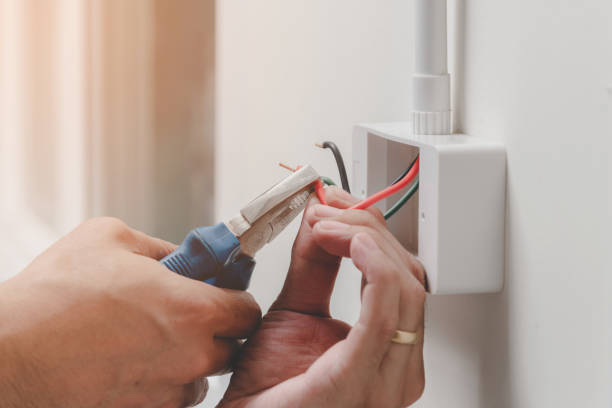 Emergency Electrical Repair Services in Mayflower Village, CA